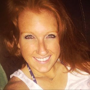 Meet your Posher, Desiree